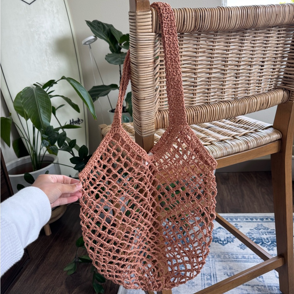 mesh shoulder bag